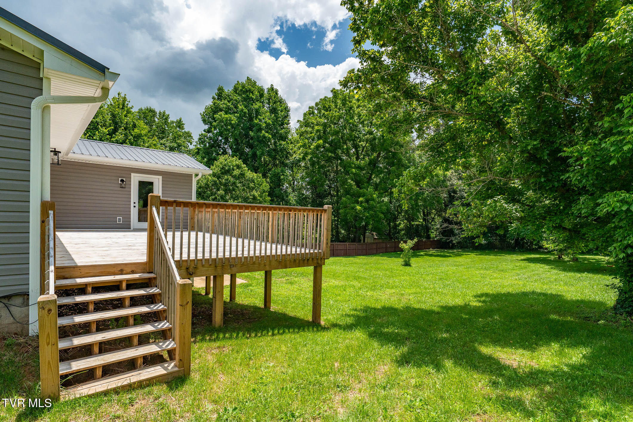 226 Dorothy Circle Limestone, TN 37681 - Photo 18 of 57 226 Dorothy Cir (14 of 28)