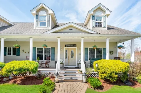 $989,000 | 33 Park Terrace, Dracut, MA 01826