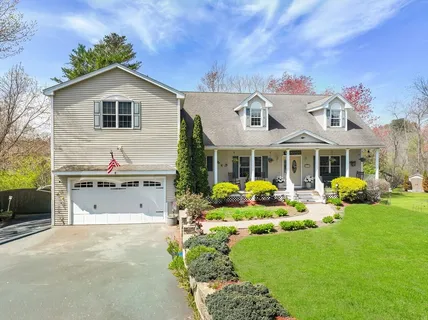 $989,000 | 33 Park Terrace, Dracut, MA 01826