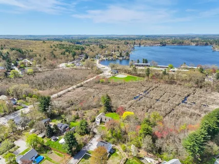 $989,000 | 33 Park Terrace, Dracut, MA 01826