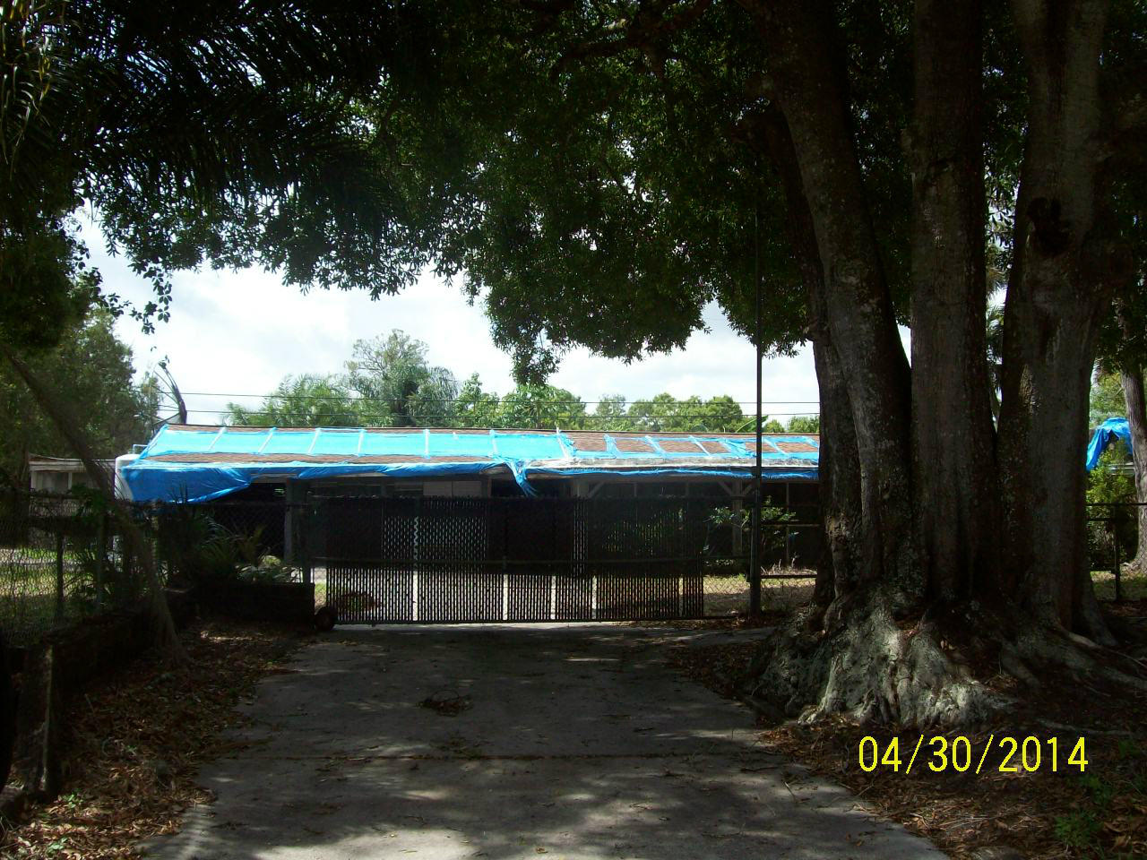 7403 Pensacola Road Fort Pierce, FL 34951 - Photo 4 of 4 Garage