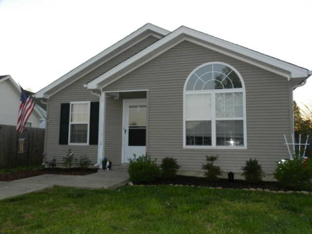 1515 Rochester Drive Murfreesboro, TN 37130 - Photo 2 of 9 Welcome to 1515 Rochester Drive