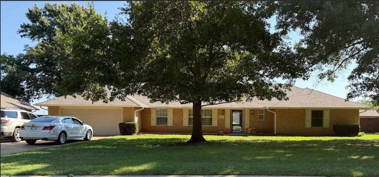 2607 Bluestem Road Ponca City, OK 74604 - Photo 1 of 5 Gallery Image 1