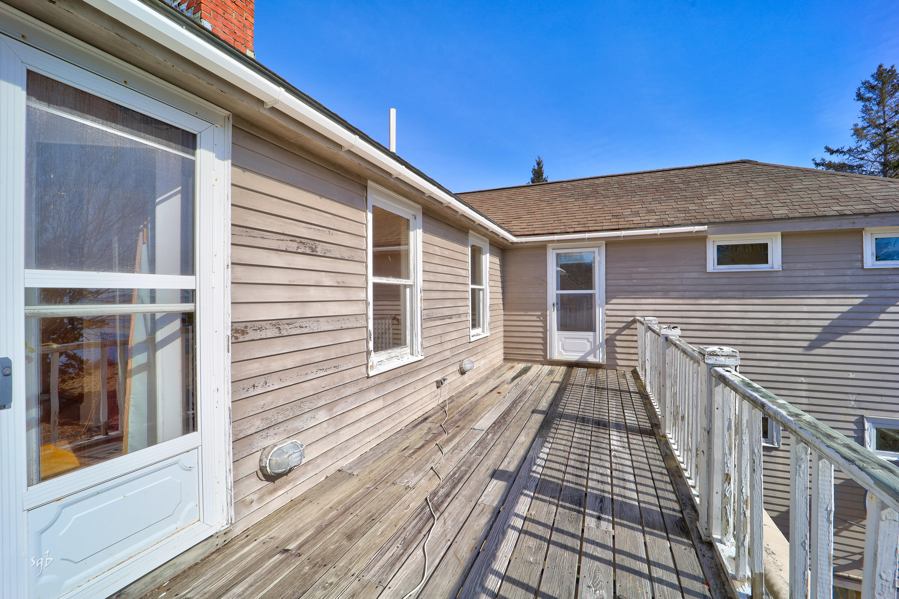 958 Newbury Neck Road Surry, ME 04684 - Photo 23 of 40 20240304-958NewburyNeck54