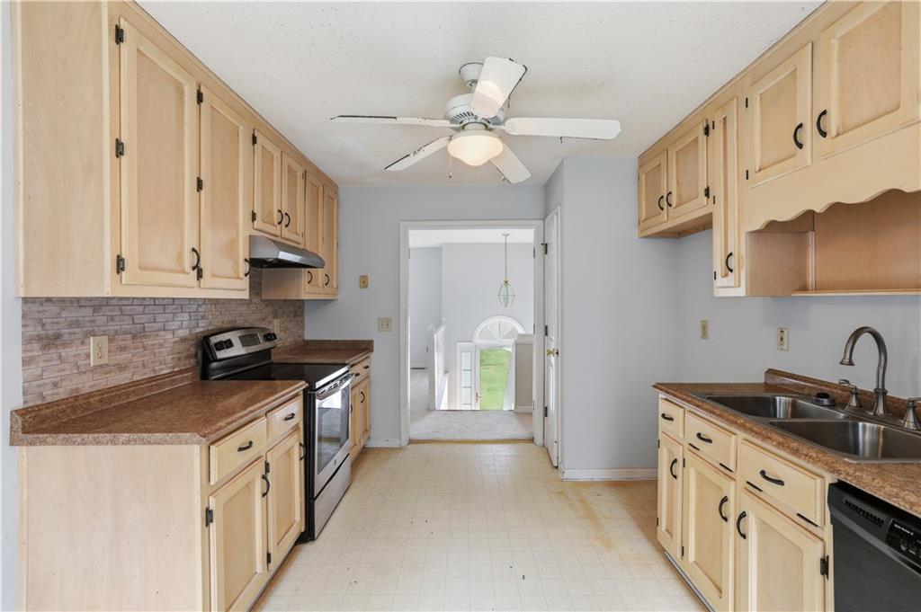 4790 Ewing Road Austell, GA 30106 - Photo 7 of 25