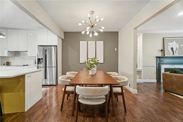 $649,000 | 31 Compton Court, Prairie Village, KS 66208