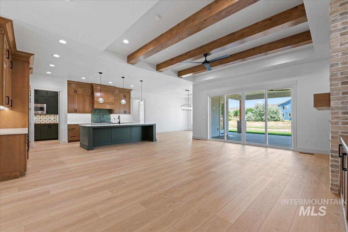 11 Corbett Road Emmett, ID 83617 - Photo 7 of 36 Photo Similar