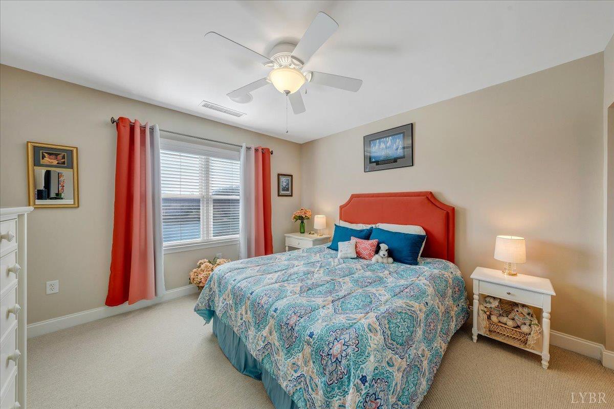 100 Bridgewater Pointe Place, Unit 403 Moneta, VA 24121 - Photo 13 of 16
