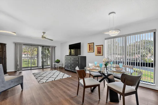 $2,700 | 21911 Cypress Drive, Unit 47H, Boca Raton, FL 33433