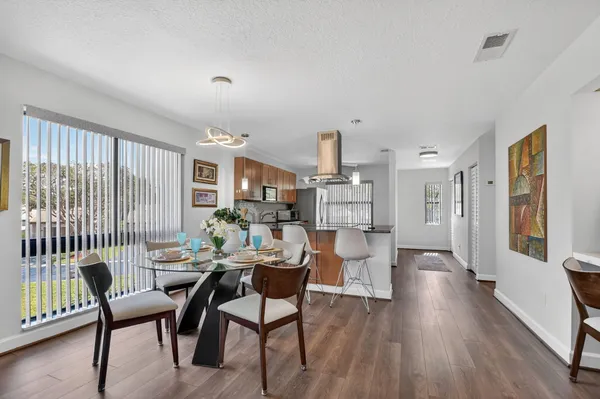 $2,700 | 21911 Cypress Drive, Unit 47H, Boca Raton, FL 33433