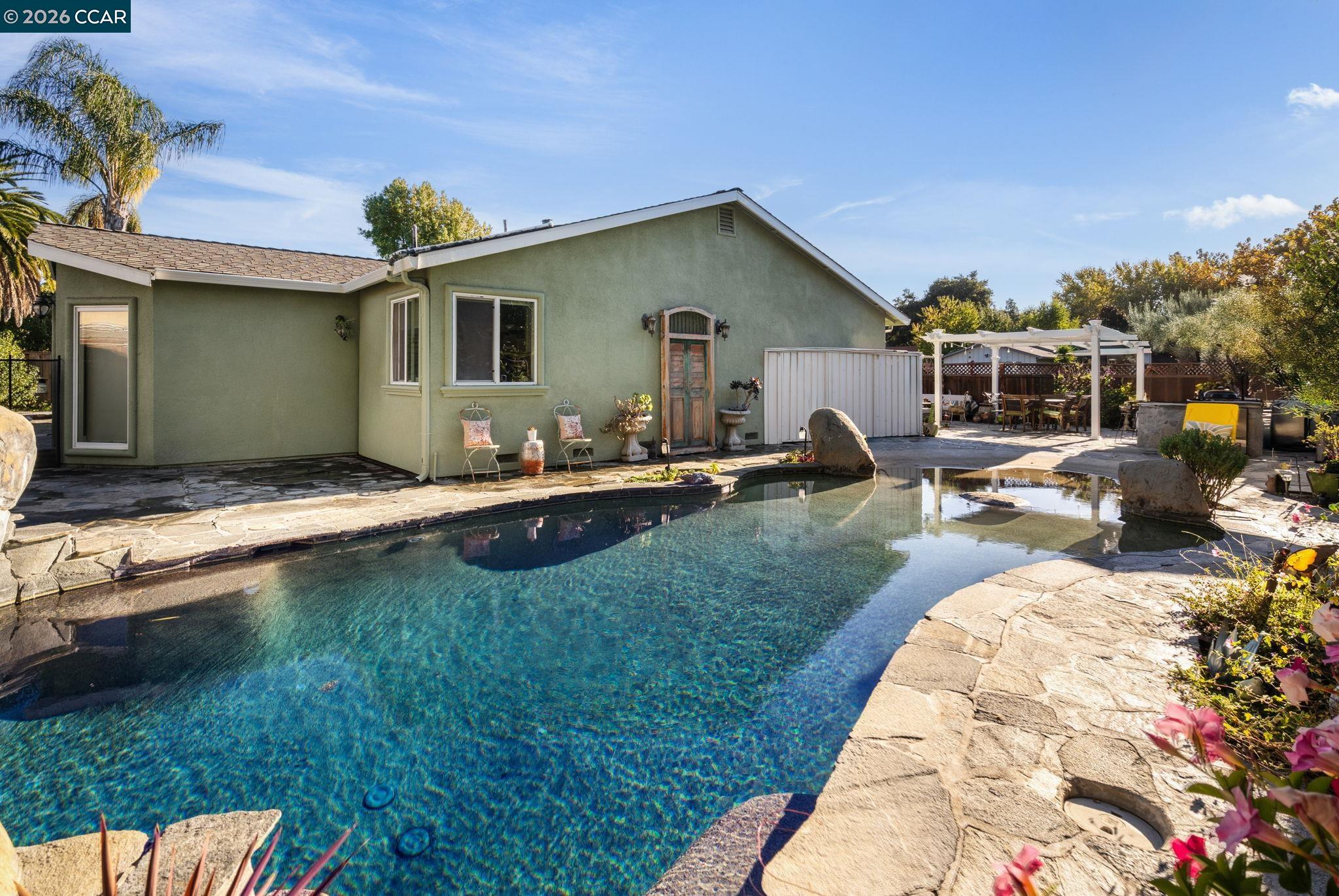 400 Fernando Court San Ramon, CA 94583 - Photo 7 of 10