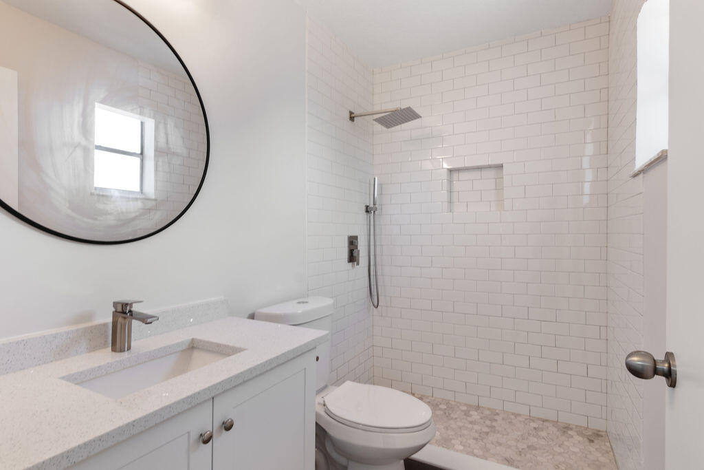 1978 Northeast Ridge Avenue Jensen Beach, FL 34957 - Photo 11 of 39 IMG_0063