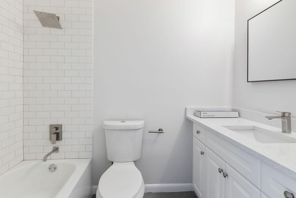 1978 Northeast Ridge Avenue Jensen Beach, FL 34957 - Photo 9 of 39 IMG_0054