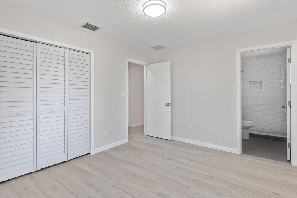 1978 Northeast Ridge Avenue Jensen Beach, FL 34957 - Photo 10 of 39 IMG_0060