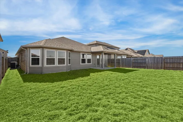 $2,400 | 10008 Deussen Lane, Texas City, TX 77591