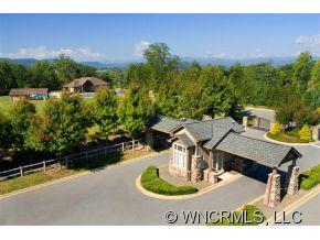 4491 Cove Loop Road Hendersonville, NC 28739 - Photo 17 of 18 Gallery Image 17