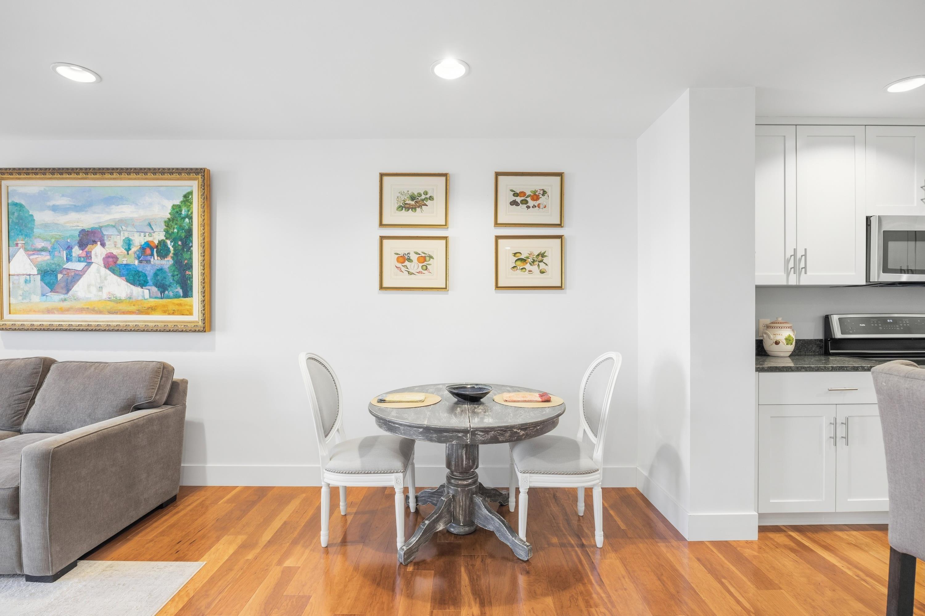 25 High Street, Unit 411 Portland, ME 04101 - Photo 10 of 35 Dining Area
