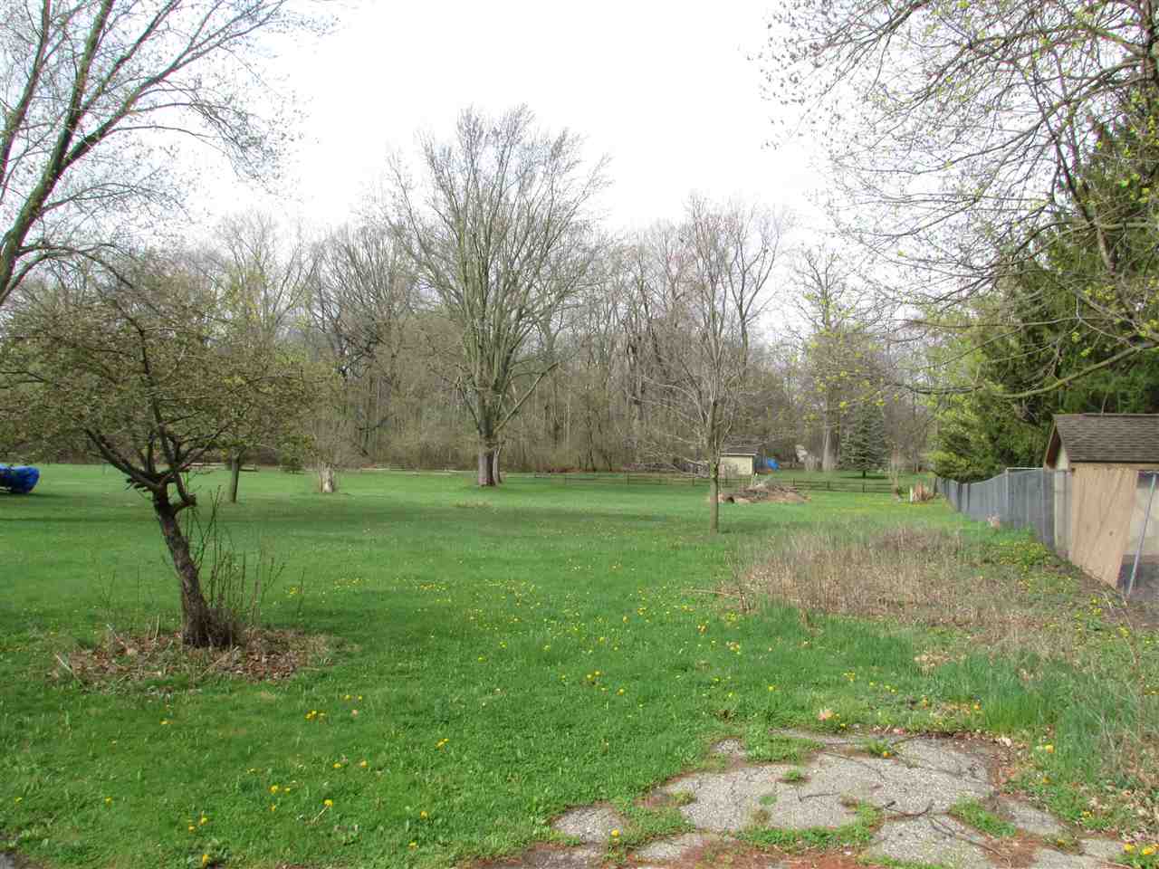 3236 Grant Rochester, MI 48309 - Photo 32 of 33 31346555-35.JPG