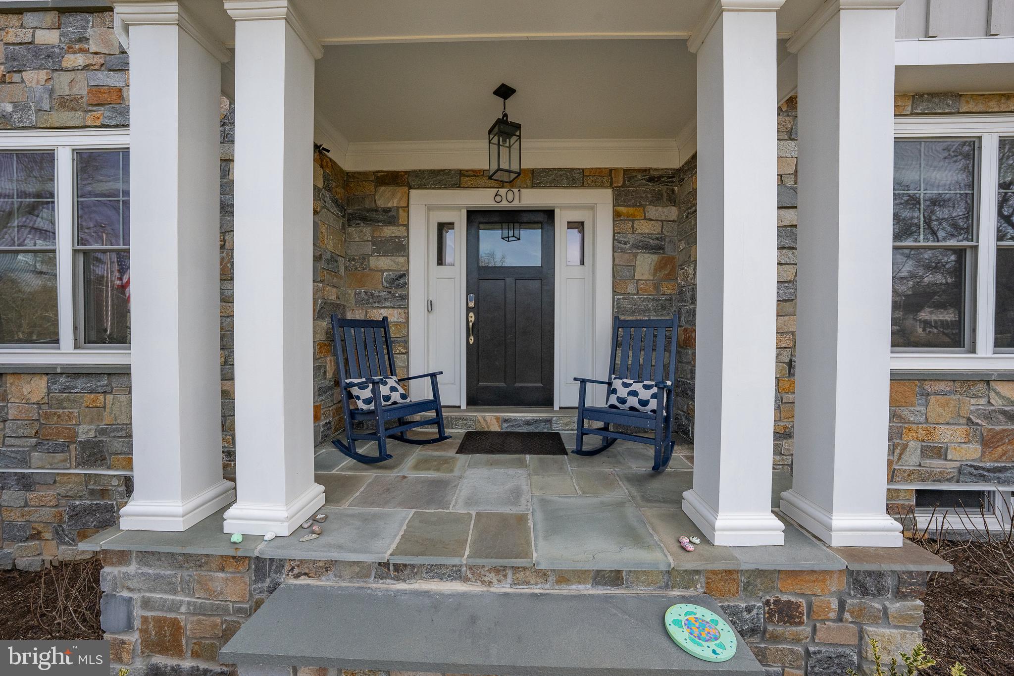 601 Spruce Lane Villanova, PA 19085 - Photo 2 of 27 a view of lobby with hallway