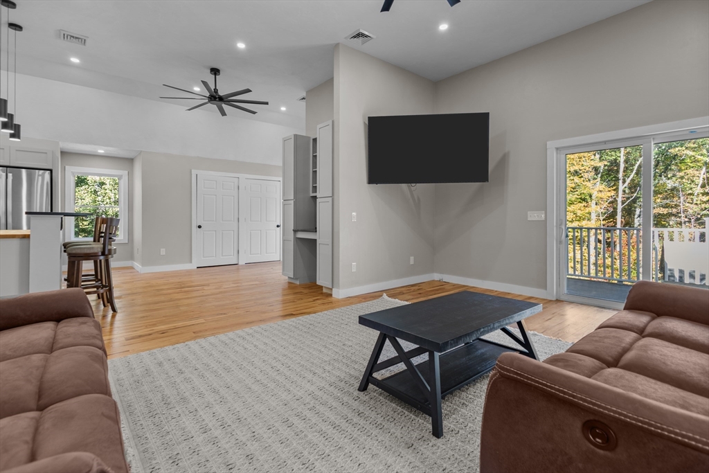 98 Mine Brook Road Webster, MA 01570 - Photo 17 of 42