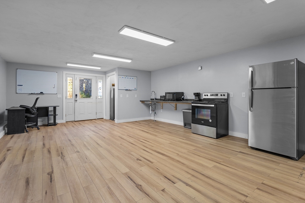 98 Mine Brook Road Webster, MA 01570 - Photo 31 of 42