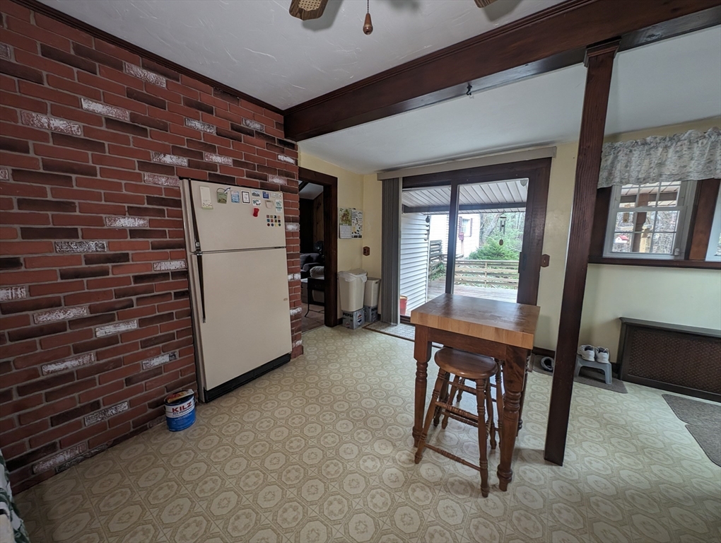 189 Old Worcester Road Charlton, MA 01507 - Photo 27 of 40 Gallery Image 27