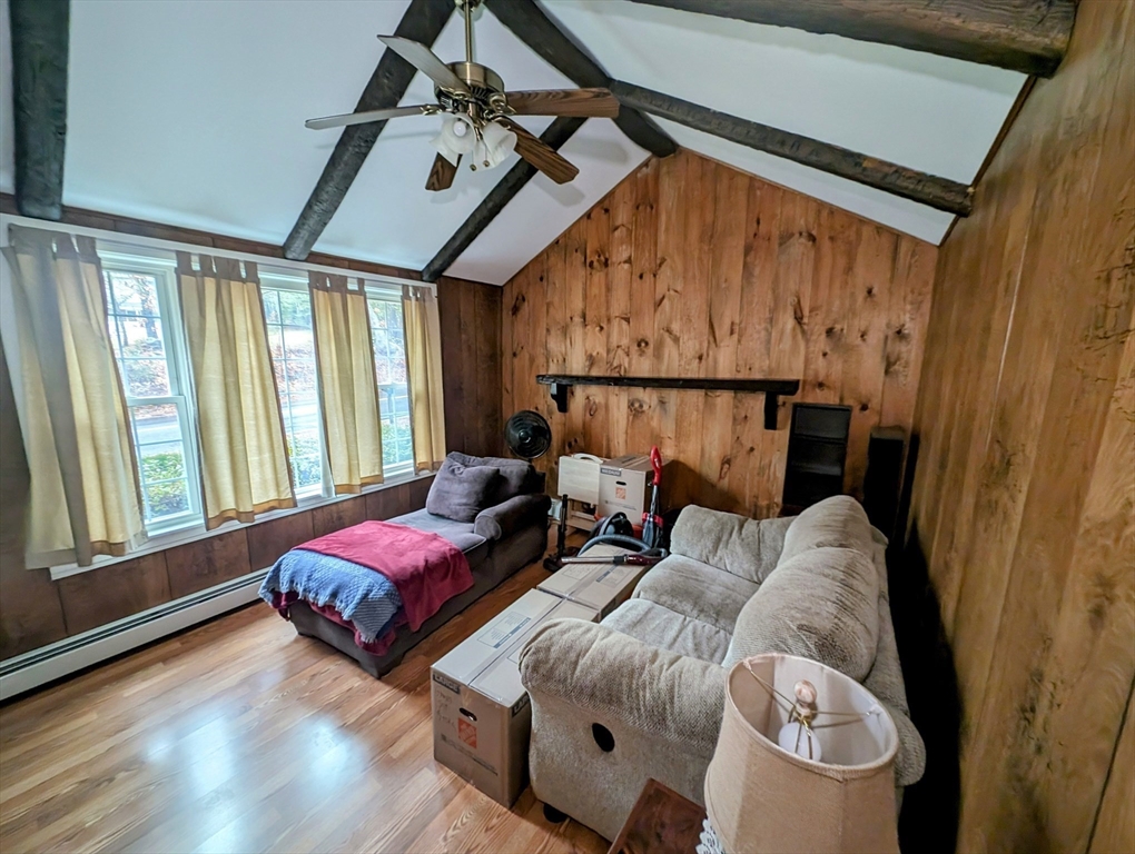 189 Old Worcester Road Charlton, MA 01507 - Photo 4 of 40 Gallery Image 4