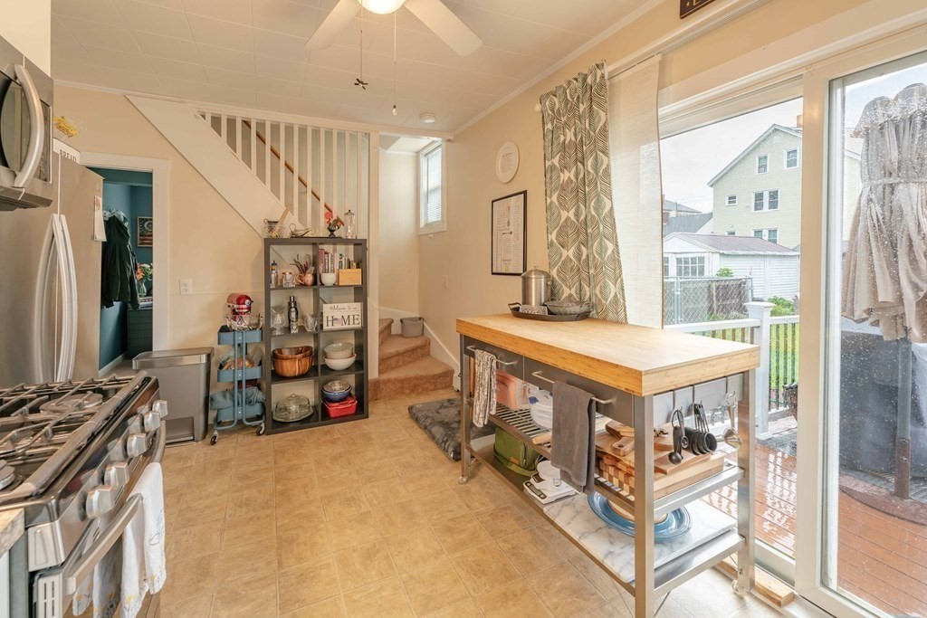 400 Anthony Street Fall River, MA 02721 - Photo 12 of 32