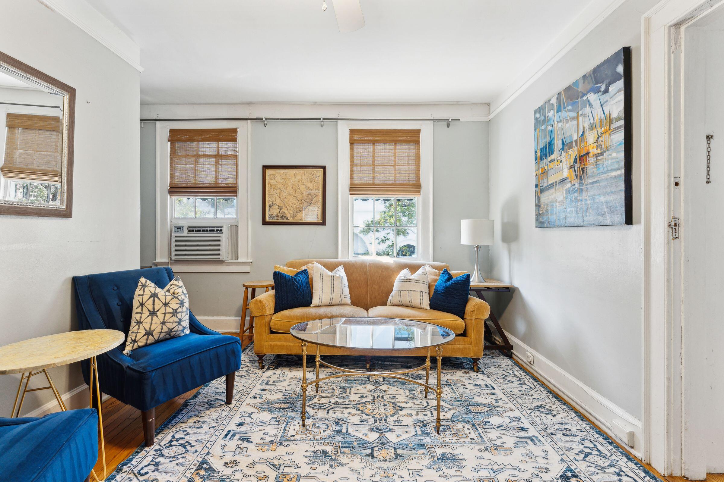 72 King Street Charleston, SC 29401 - Photo 5 of 29 IMG_5584