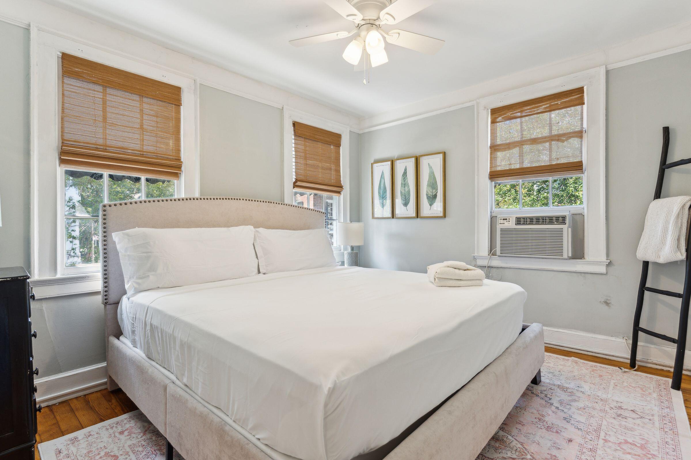 72 King Street Charleston, SC 29401 - Photo 10 of 29 IMG_5590