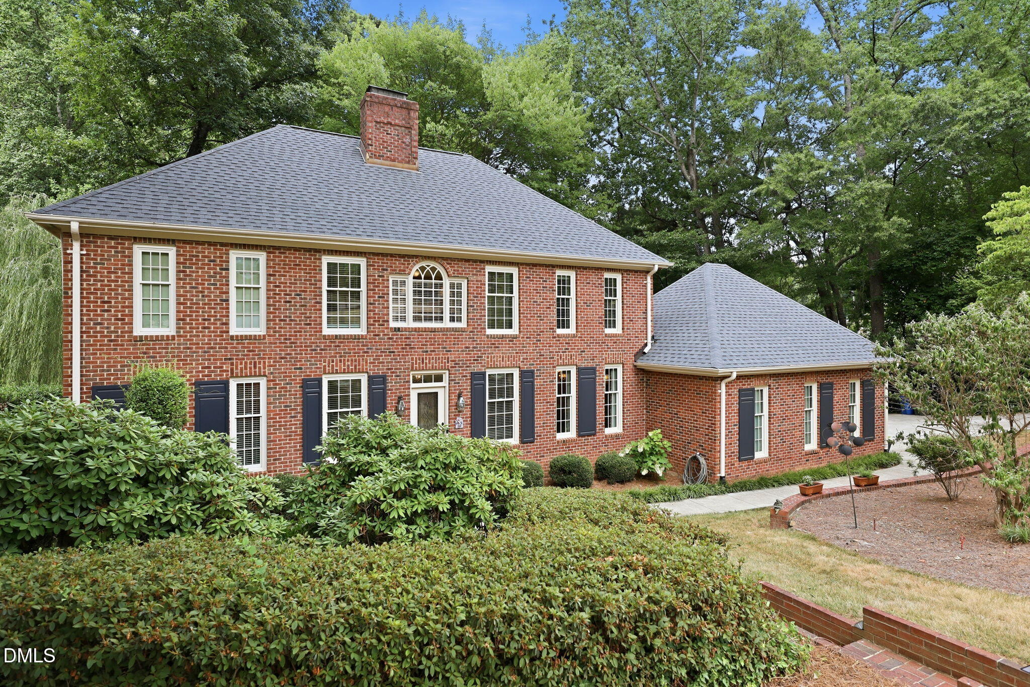 2221 Weybridge Drive Raleigh, NC 27615 - Photo 5 of 53