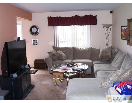 4 Mabaline Road Old Bridge, NJ 08857 - Photo 2 of 17 Gallery Image 2