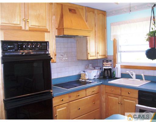 4 Mabaline Road Old Bridge, NJ 08857 - Photo 6 of 17 Gallery Image 6