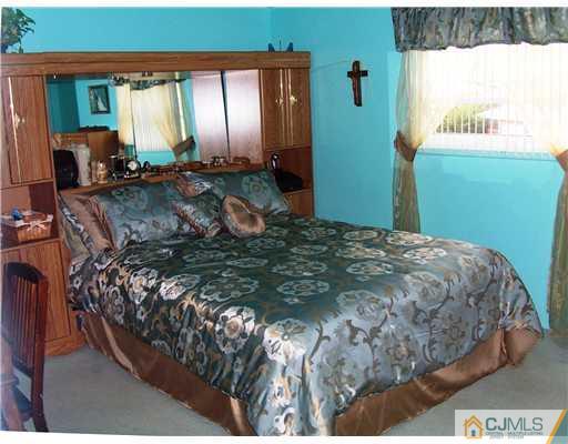 4 Mabaline Road Old Bridge, NJ 08857 - Photo 8 of 17 Gallery Image 8