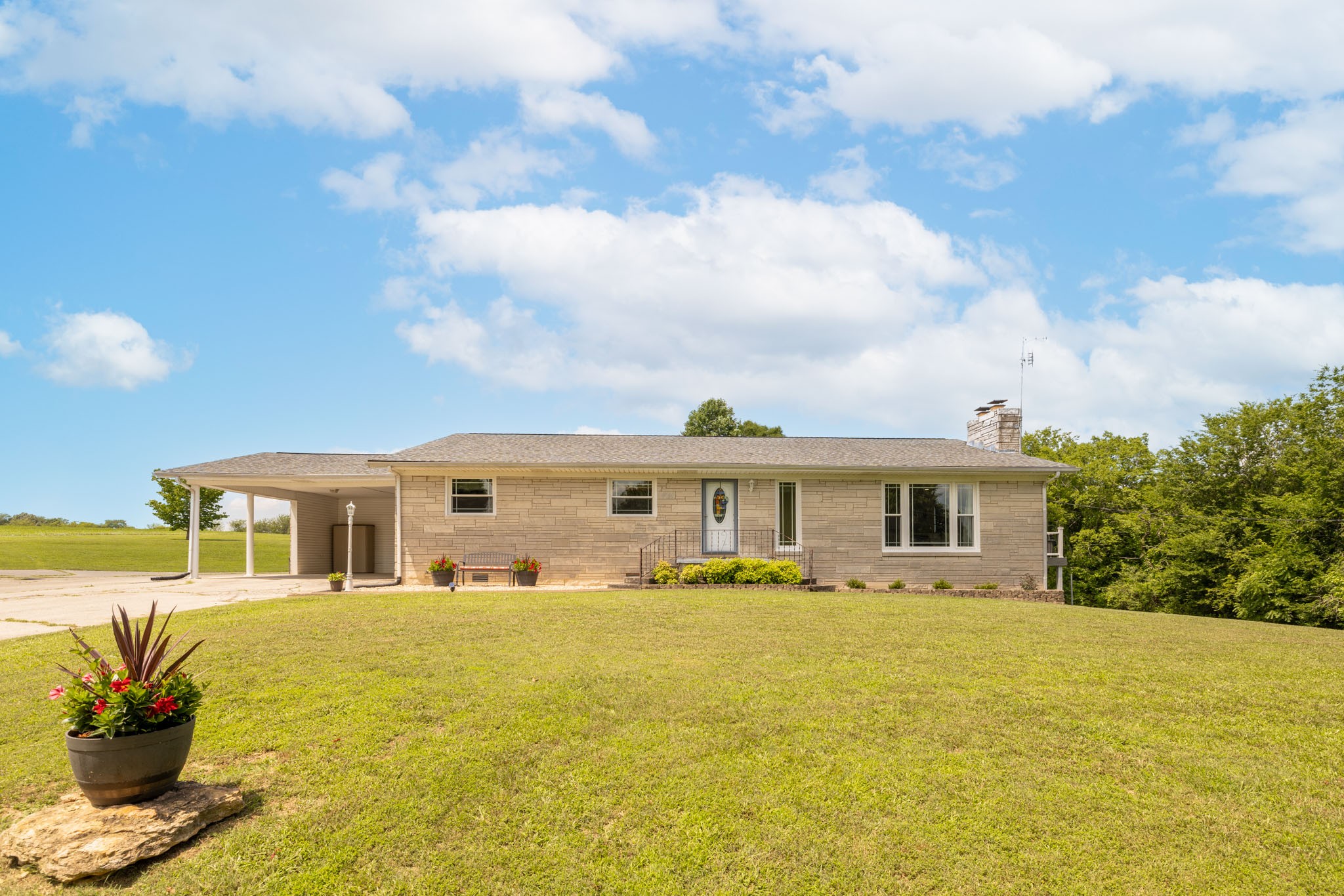 34 Dunn Road Leoma, TN 38468 - Photo 5 of 77