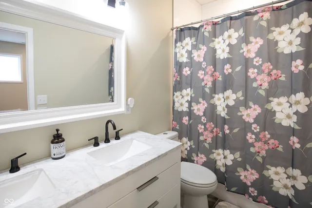 $449,000 | 219 East Morris Street, Indianapolis, IN 46225