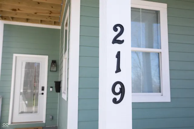 $449,000 | 219 East Morris Street, Indianapolis, IN 46225