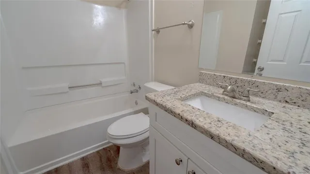 $1,895 | 6218 Creekford Lane, Lithonia, GA 30058