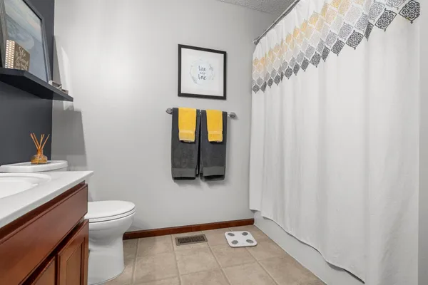 $339,000 | 5129 Scott Path, Robbinsdale, MN 55422