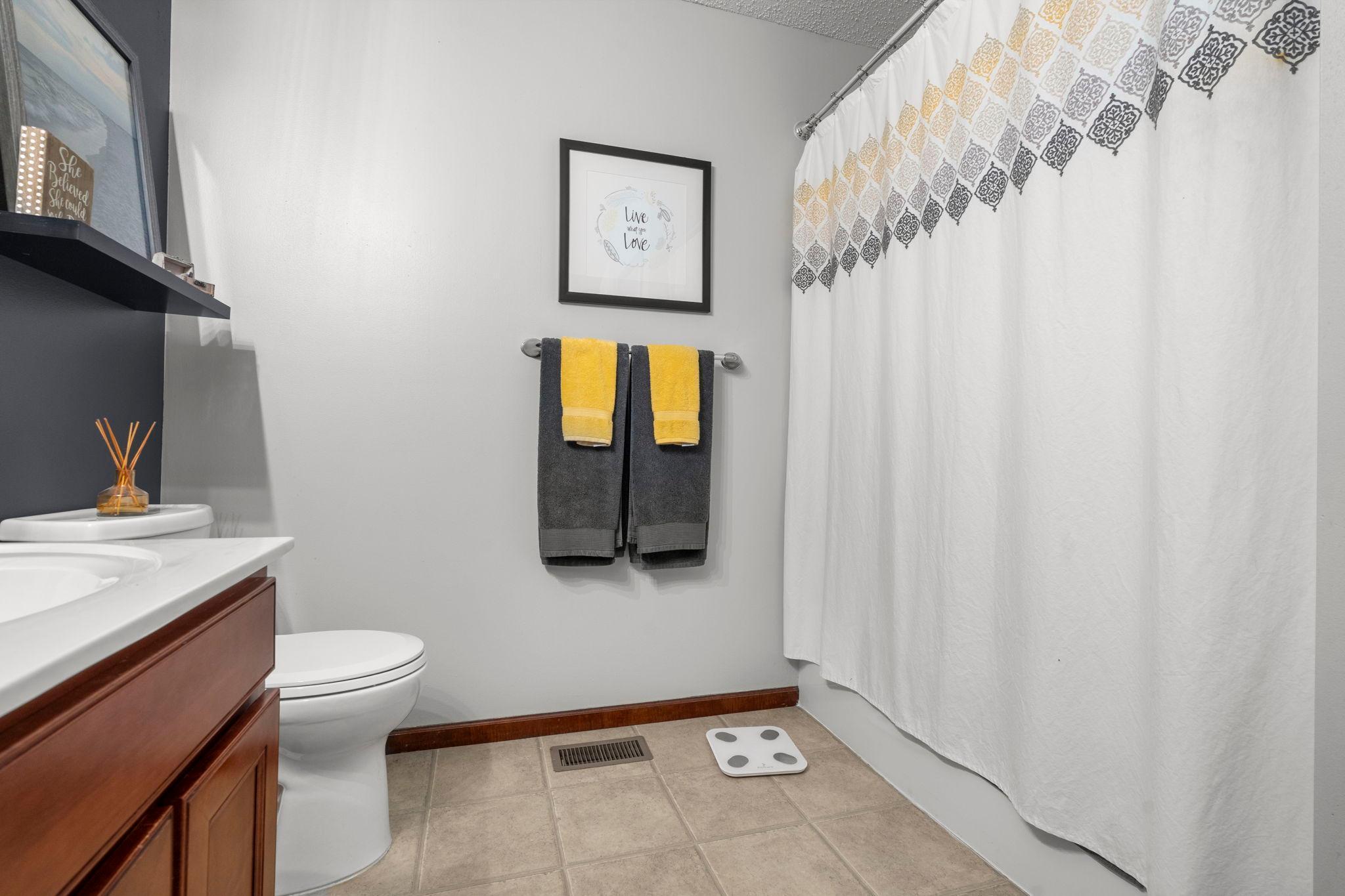 5129 Scott Path Robbinsdale, MN 55422 - Photo 23 of 40