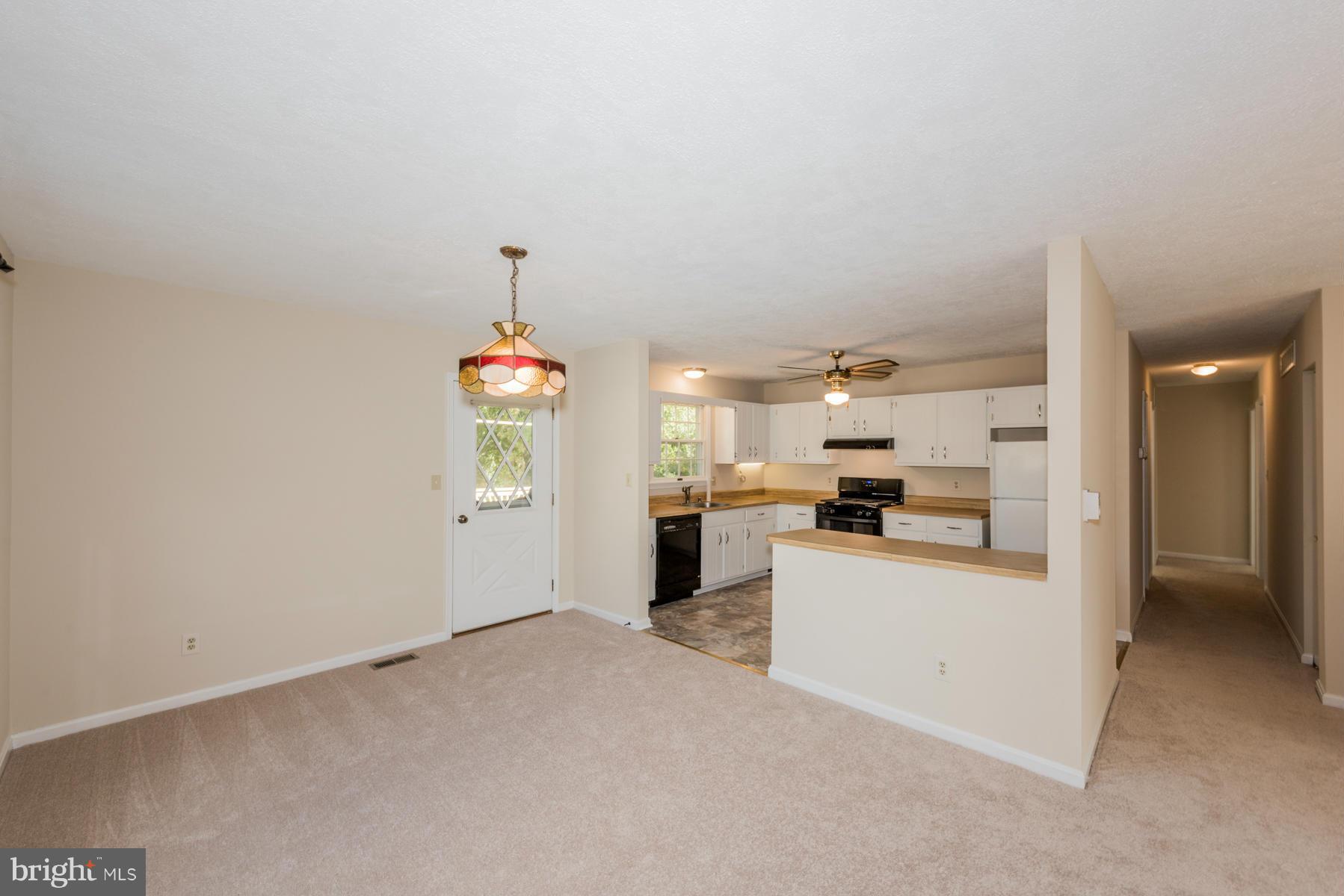 5926 Meadow Road Baltimore, MD 21206 - Photo 8 of 30 Dining Room