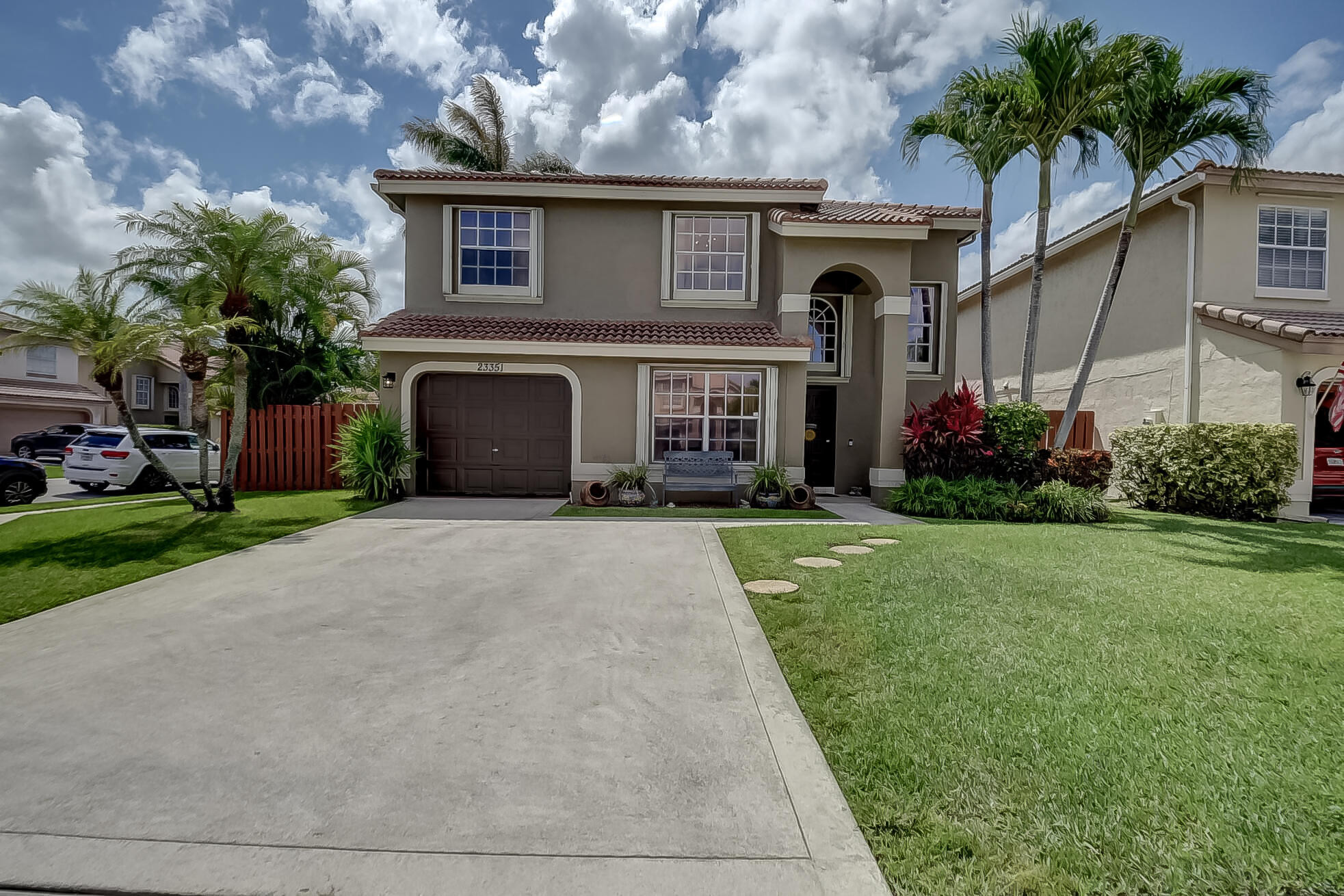 23351 Sunview Way Boca Raton, FL 33428 - Photo 2 of 37 01_ebf_6896_897_898_899_900