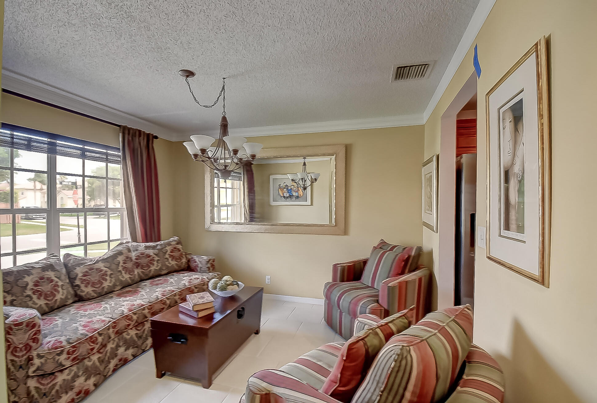 23351 Sunview Way Boca Raton, FL 33428 - Photo 9 of 37 09_ebf_6951_2_3_4_5