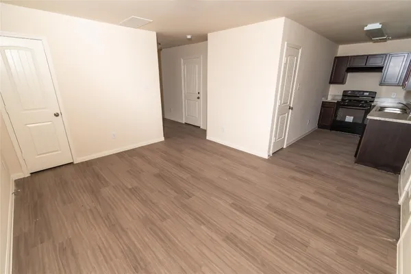 $1,625 | 4259 Silver Ranch Road, Houston, TX 77014