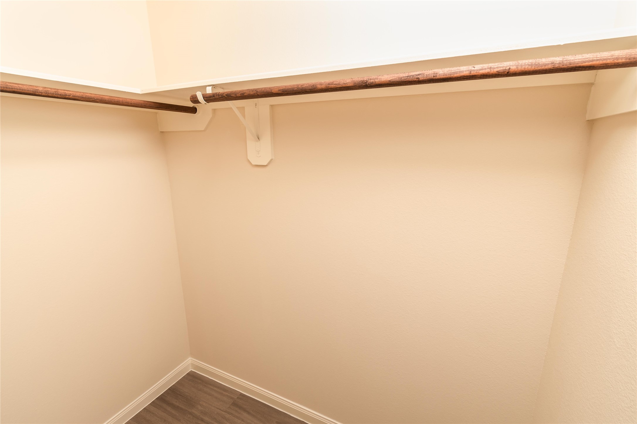 4259 Silver Ranch Road Houston, TX 77014 - Photo 8 of 9 Photos may be representative of the floor plan and not the exact home. Finishes, layout, and features of the actual property for lease may vary.