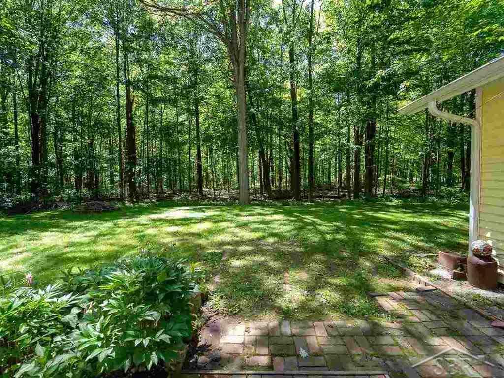 1946 South Grey Road Midland, MI 48640 - Photo 81 of 81 50079852-80.JPG