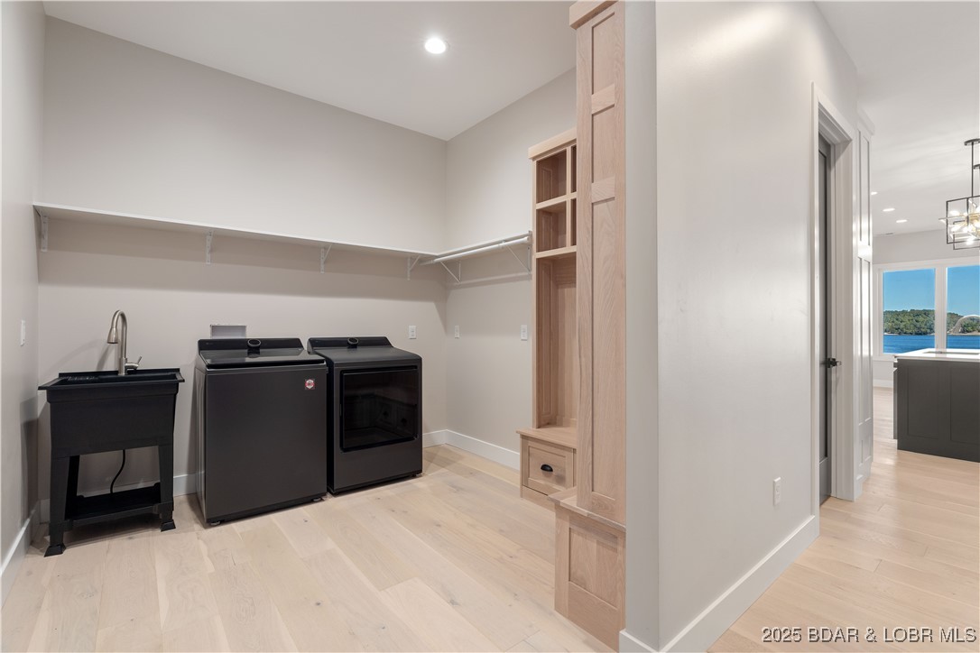 439 Red Bud Road Lake Ozark, MO 65049 - Photo 13 of 42 Top floor Washer/Dryer space