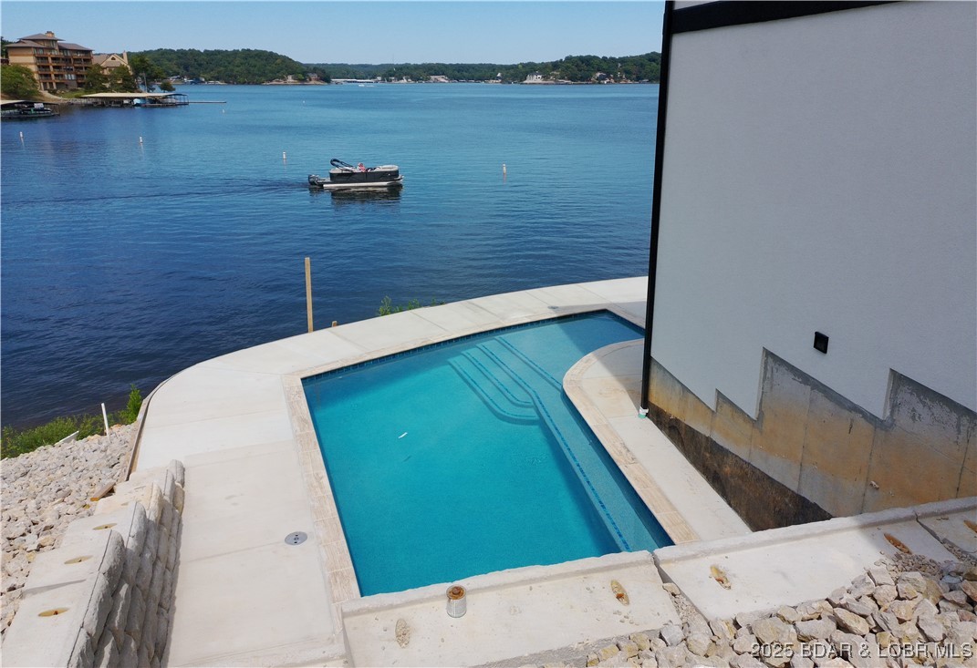 439 Red Bud Road Lake Ozark, MO 65049 - Photo 38 of 42 Gunite pool