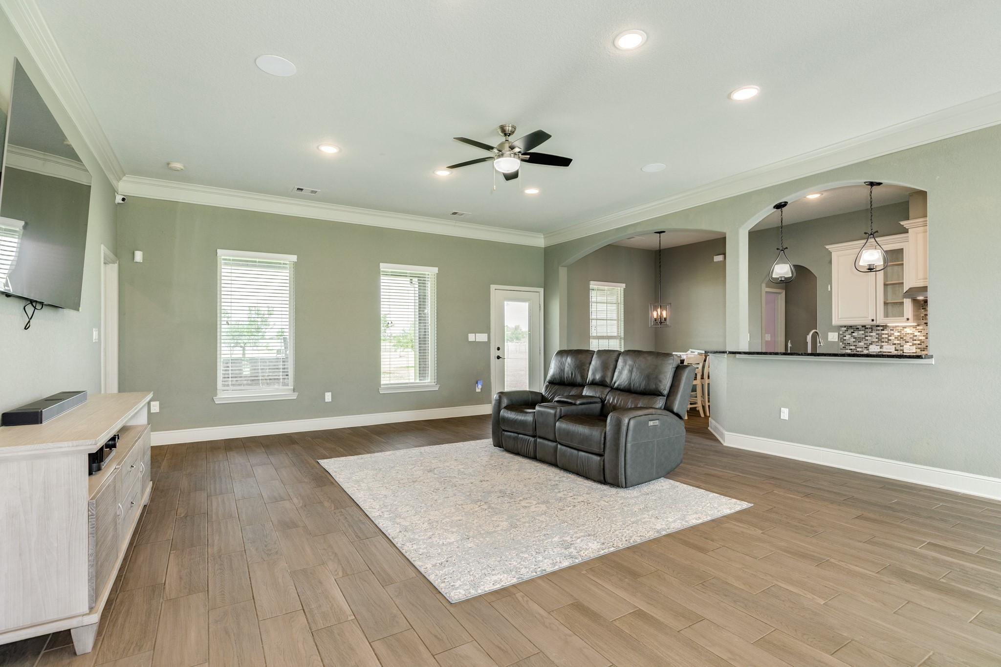 2180 County Road 212 Angleton, TX 77515 - Photo 15 of 46