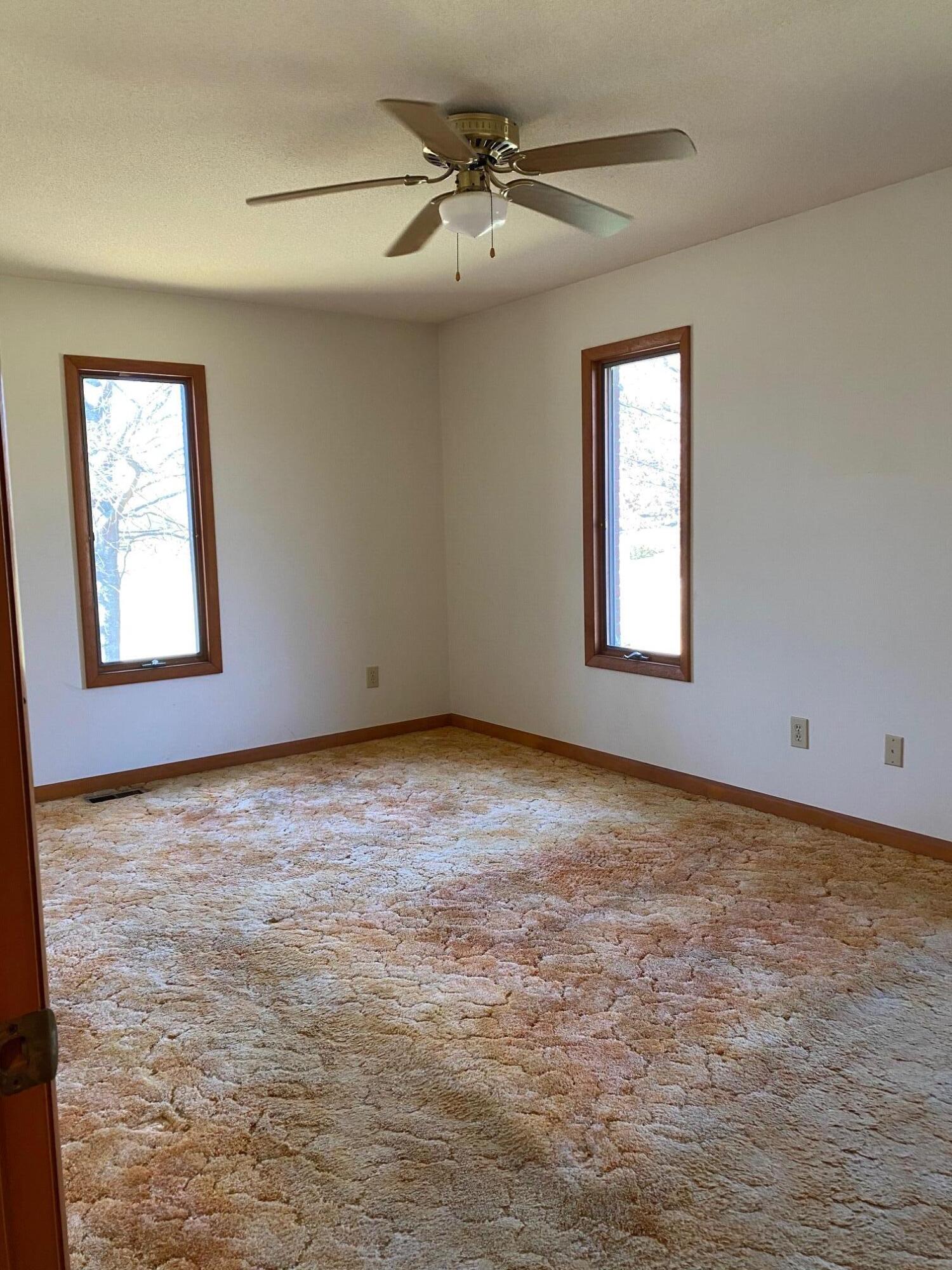 535 Cocke County Road Greeneville, TN 37743 - Photo 19 of 54 McClure Bedroom